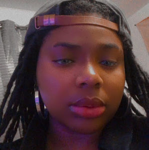 Meet your Posher, Alexus